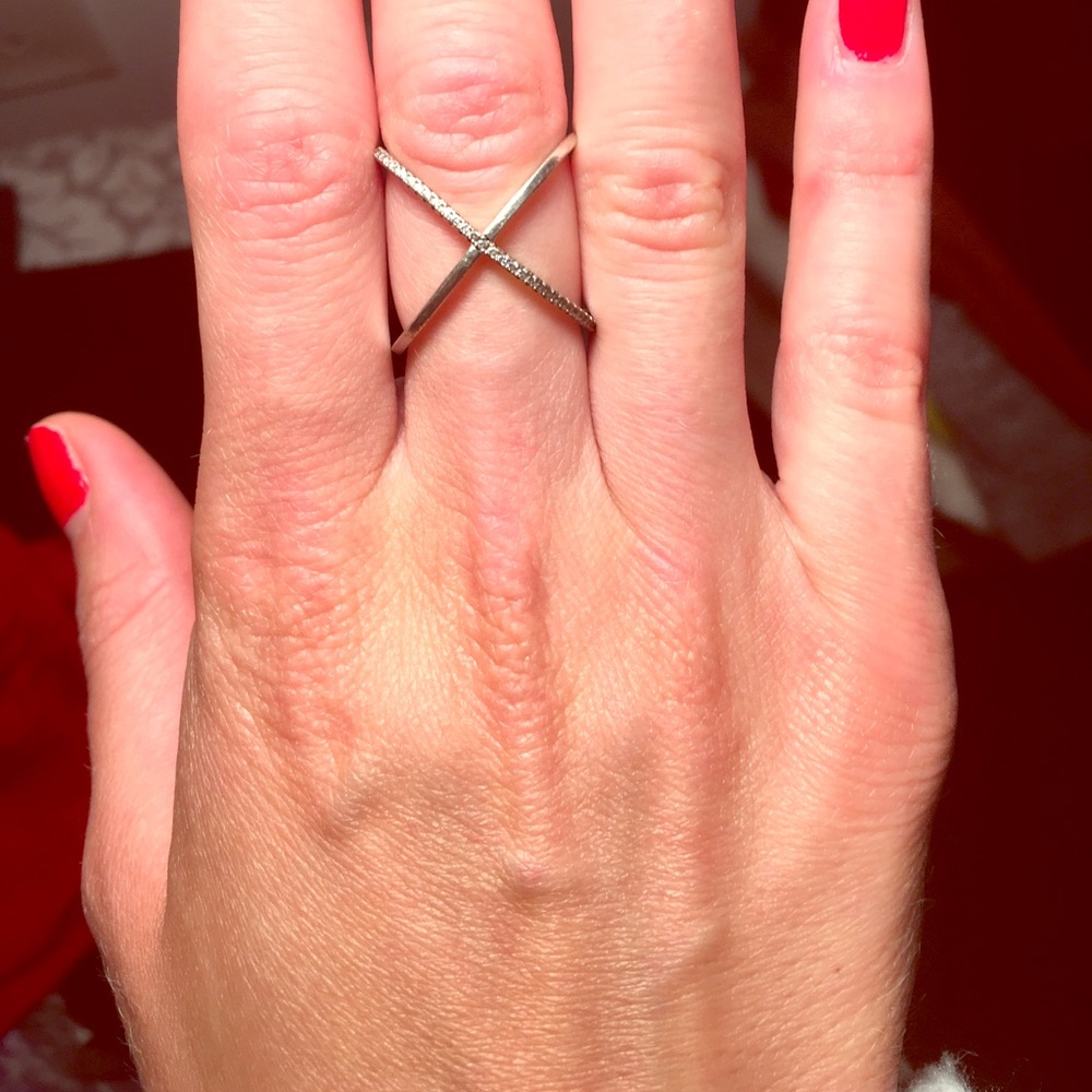 sterling silver X ring with CZ